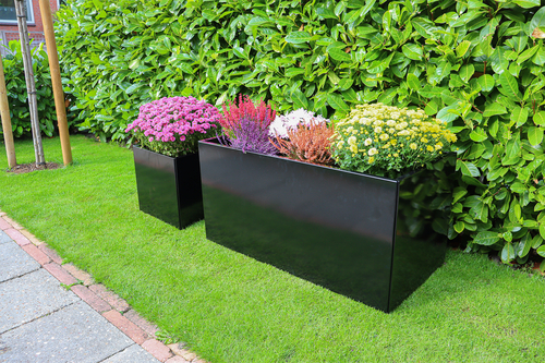 plantenbak_zwart_klein_groot_3