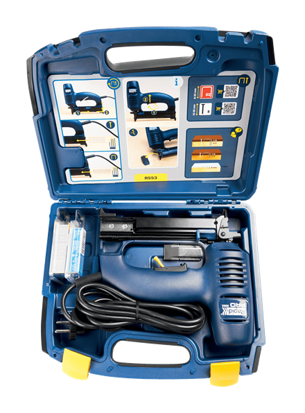 tacker_nieten_en_nagels_in_koffer