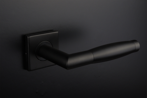 AscoliZwartvierkant1