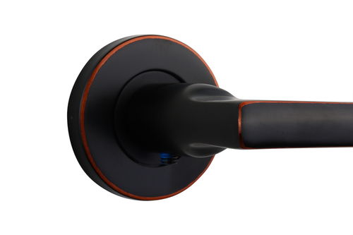 lavuzo_deurkruk_riace_zwart_goud_met_rond_rozet_per_set_3